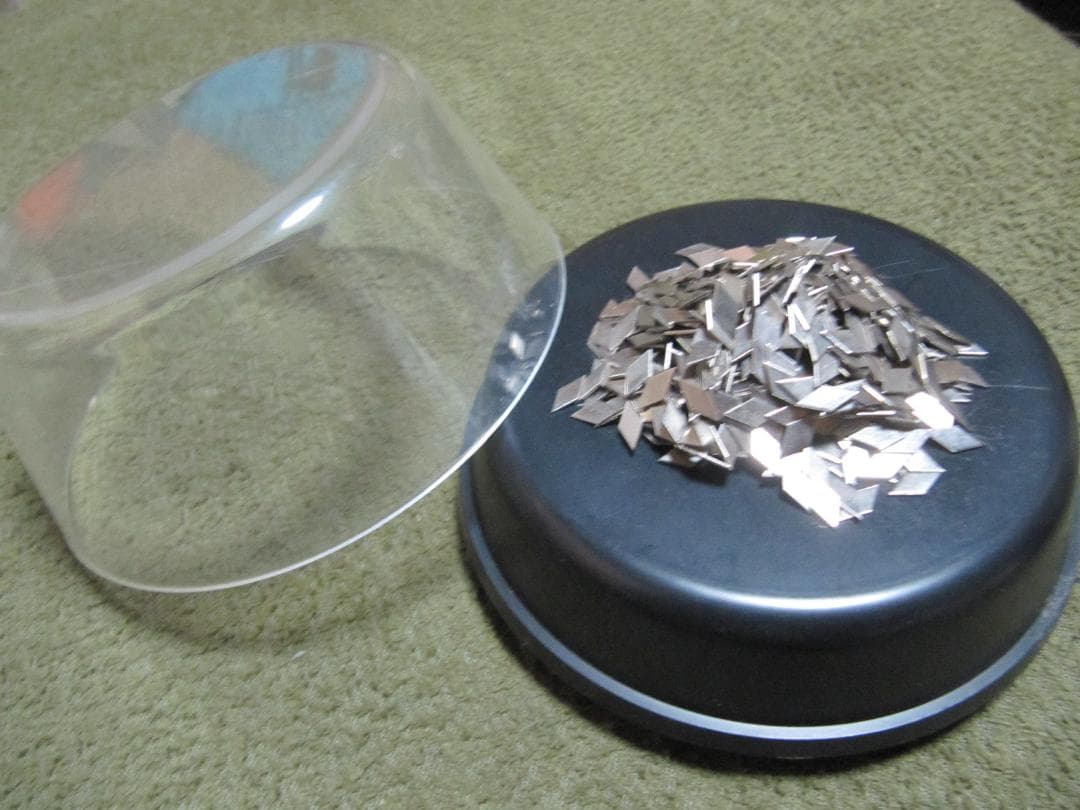 ブラック商会変奇郎登場アイテム② 磁石のおもちゃ マグネチックメタル CRDL