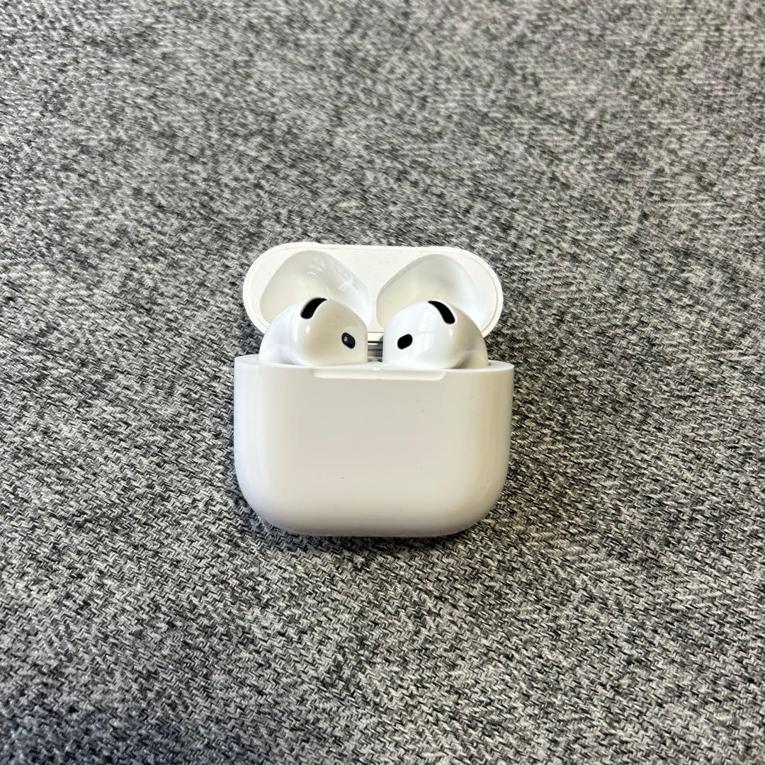 AirPods本体 ホワイト ワイヤレスイヤホン