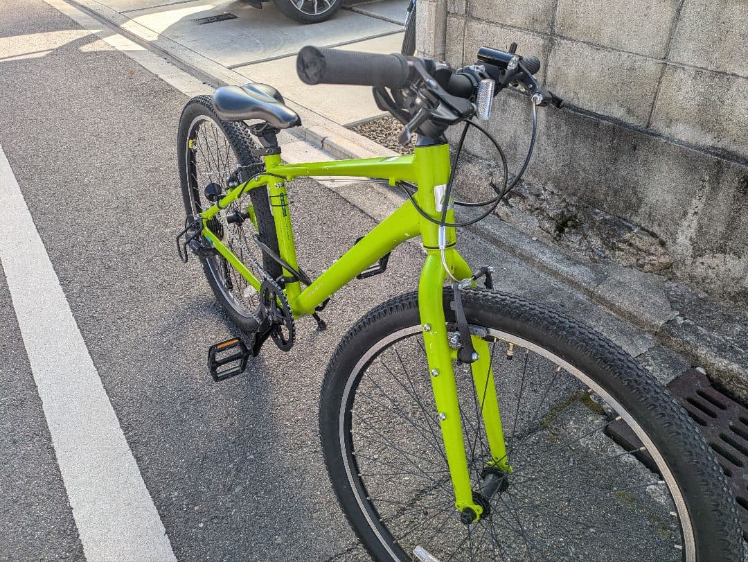 ジュニアスポーツバイク 26インチ ライムグリーン　ログアドベンチャー