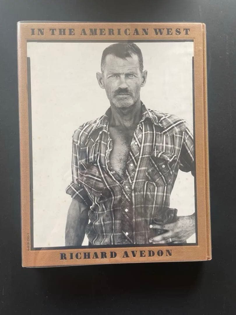 アート・デザイン・音楽 In the American West 1st Print R.Avedon