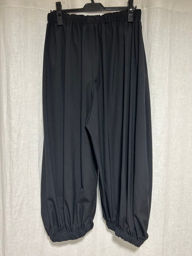 COMME des GARÇONS ブラックサルエルパンツ