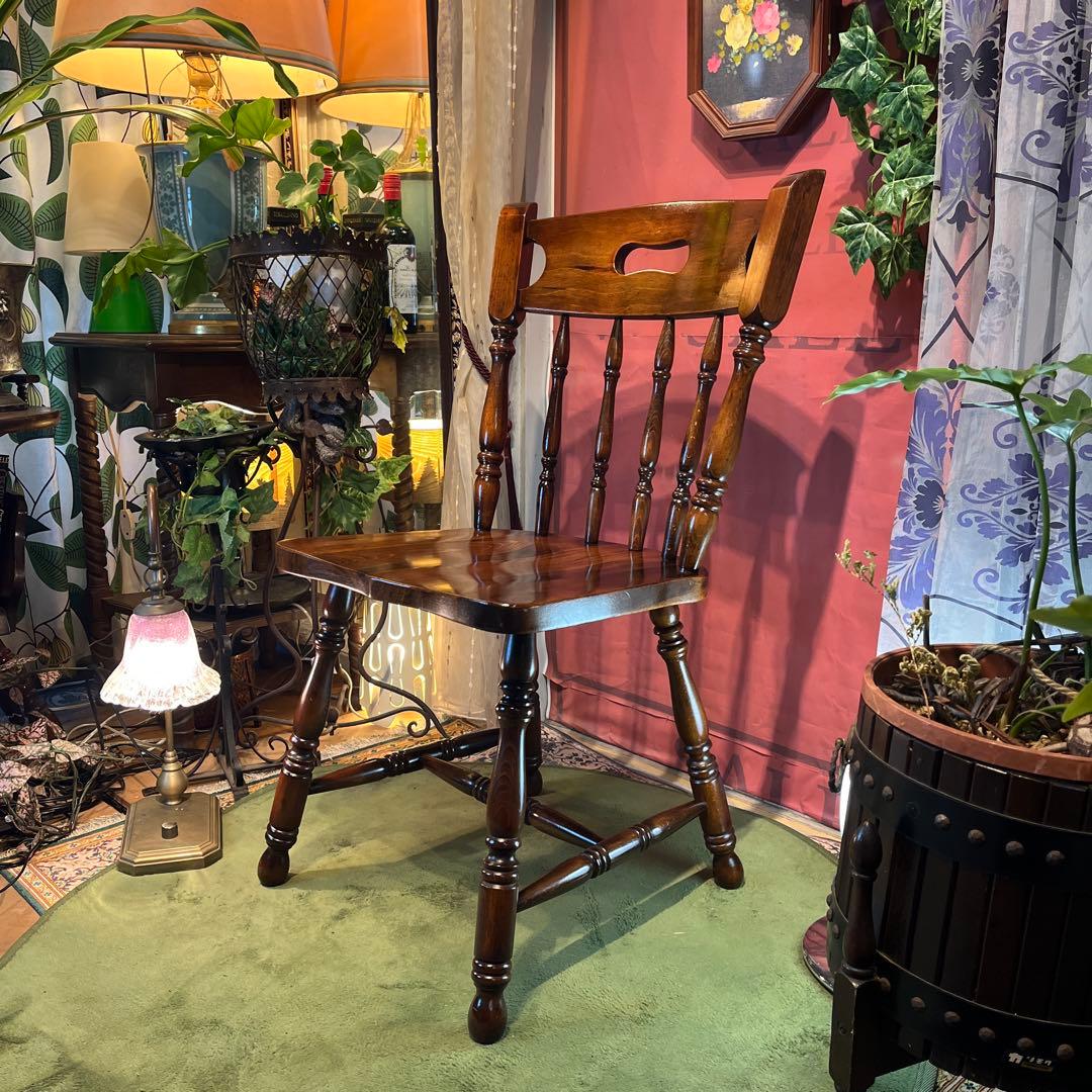 ゆゆゆゆ　ヴィンテージ 板座　スピンドル　ウィンザーチェア