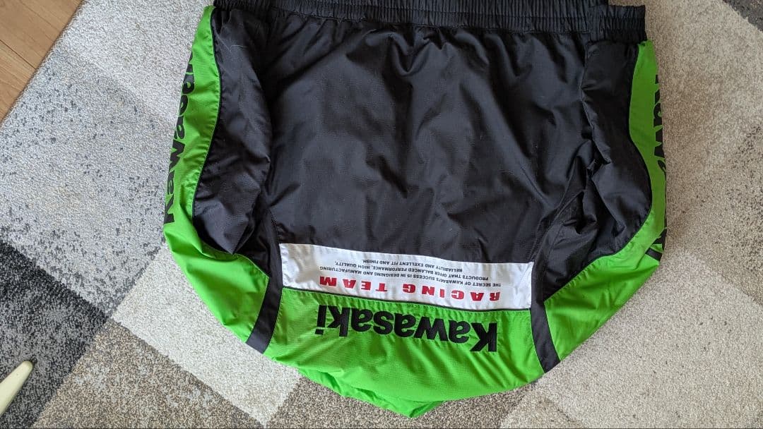 Kawasaki レースチームジャケット 緑/黒