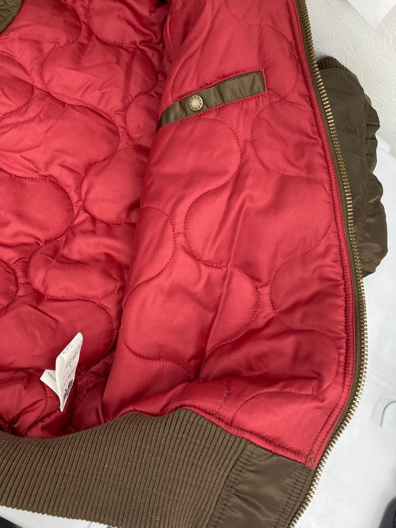 【美品✨】 ALPHA INDUSTRIESジャケット　激レア　希少　早い者勝ち