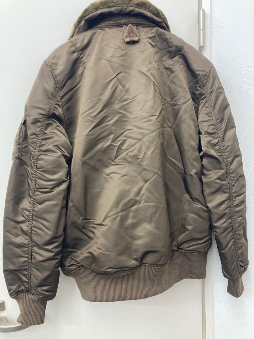 【美品✨】 ALPHA INDUSTRIESジャケット　激レア　希少　早い者勝ち