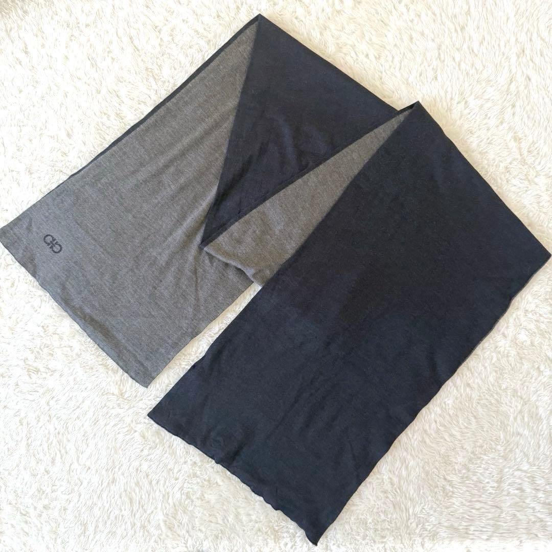 サルヴァトーレ フェラガモ　シルク&カシミヤ マフラー　ガンチーニ　リバーシブル