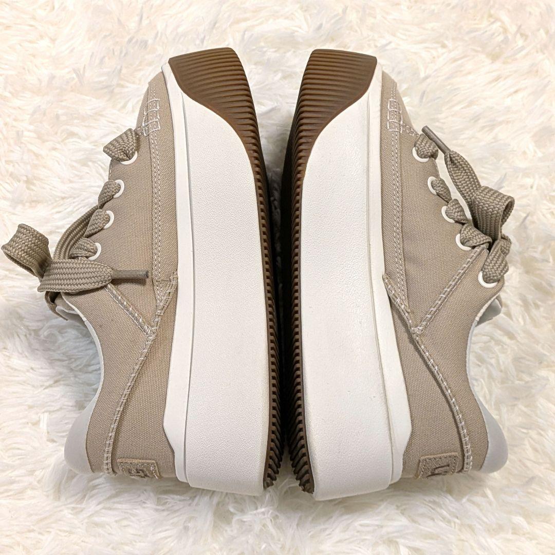UGG ベージュ　厚底スニーカー　23〜23.5cm