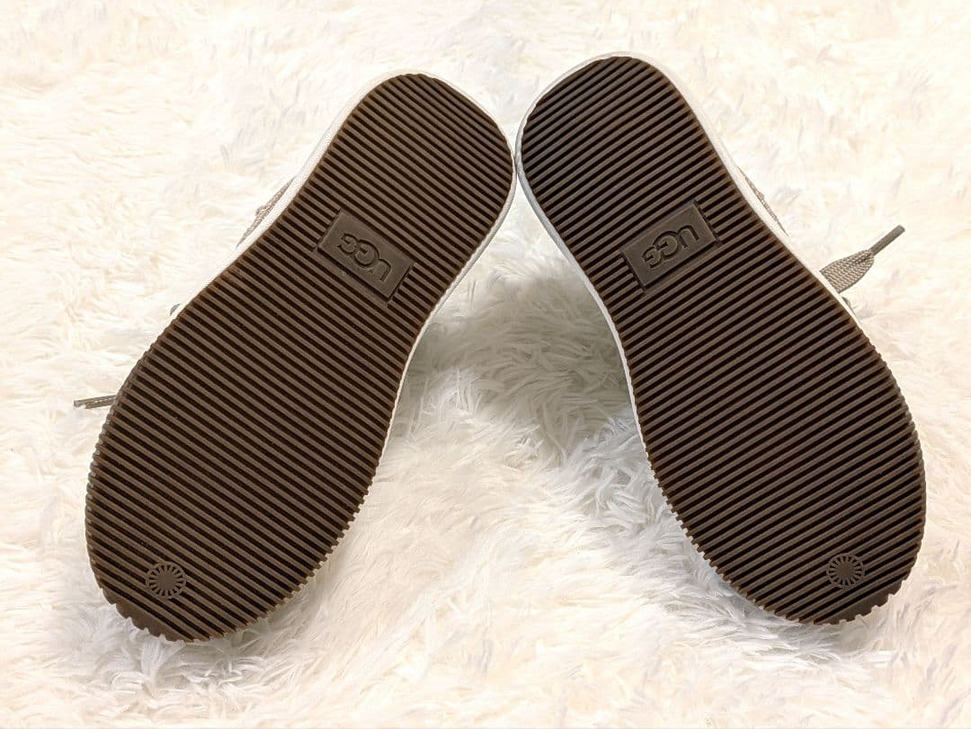 UGG ベージュ　厚底スニーカー　23〜23.5cm