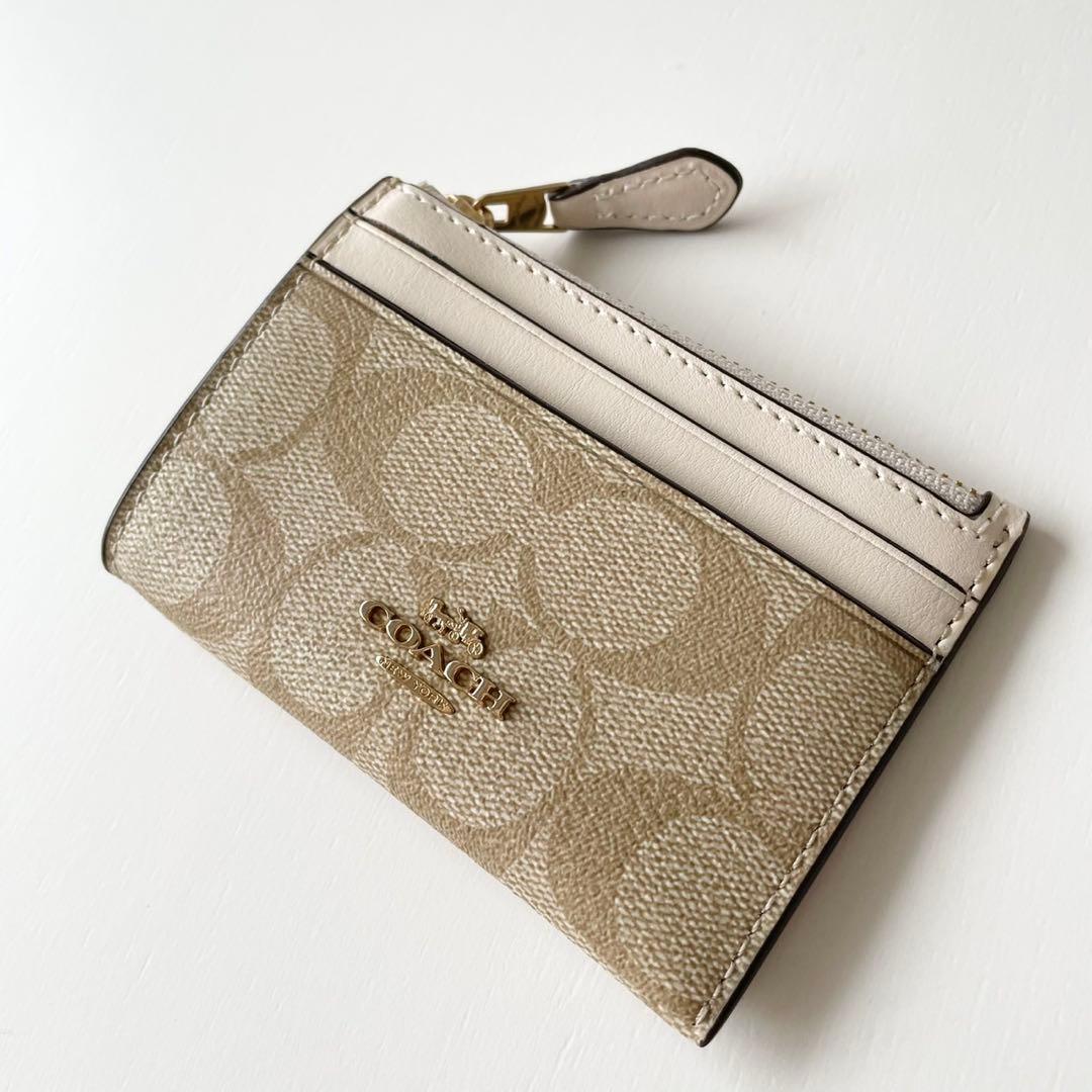 【新品】COACH がさばる財布を持ち歩きたくない時に❤︎ カード・ケース