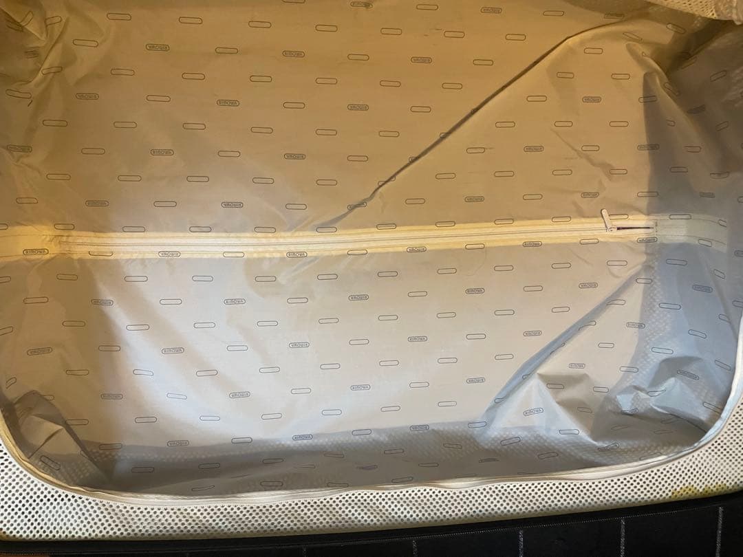 格安！RIMOWAスーツケース (サルサエアー　65L パープル)