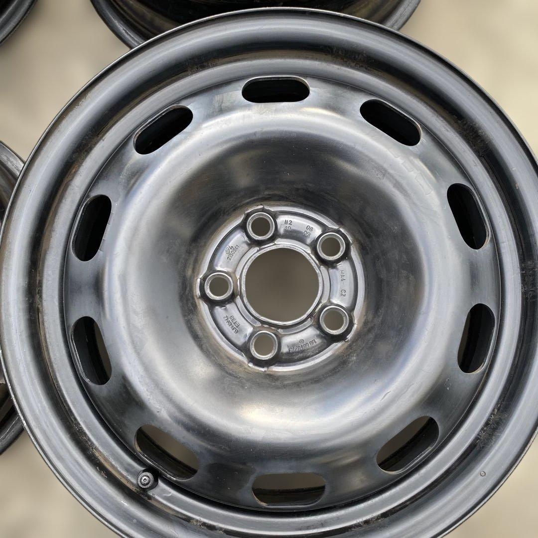 ◇中古ワーゲンⅣ純正スチール　ポロ、ニュービートルに１５インチ　5/100