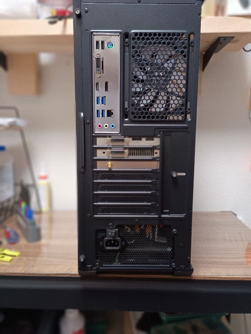 Windowsデスクトップ B365M-PLUS GAMING/i5 8600k/16GB/GTX1070