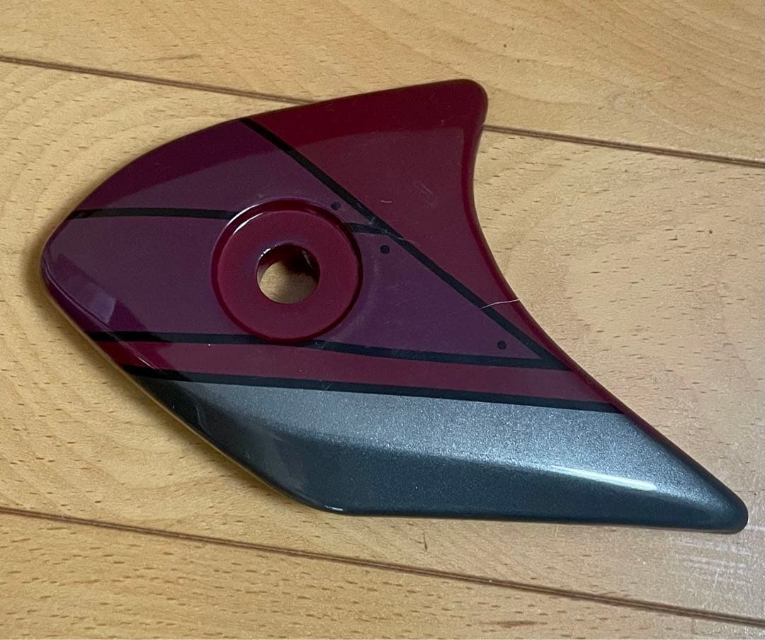 ヒ*ロ様 数量限定　抽選販売のレア品　A12 ガンダム　シャア専用ヘルメットXL