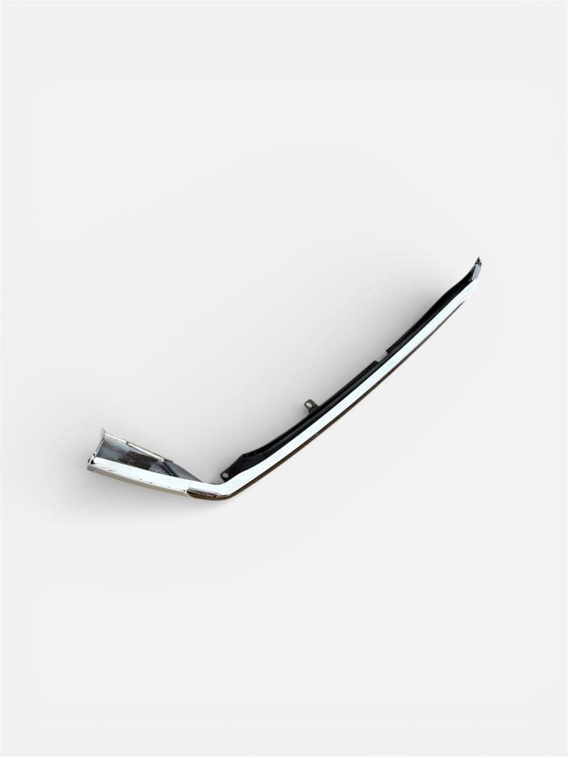 トヨタ　モデリスタエアロ　左