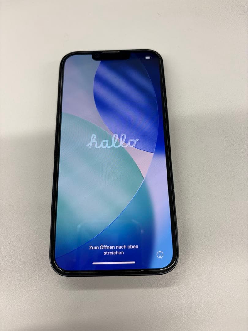 Apple iPhone 13 黒　本体　初期化済み　正規品