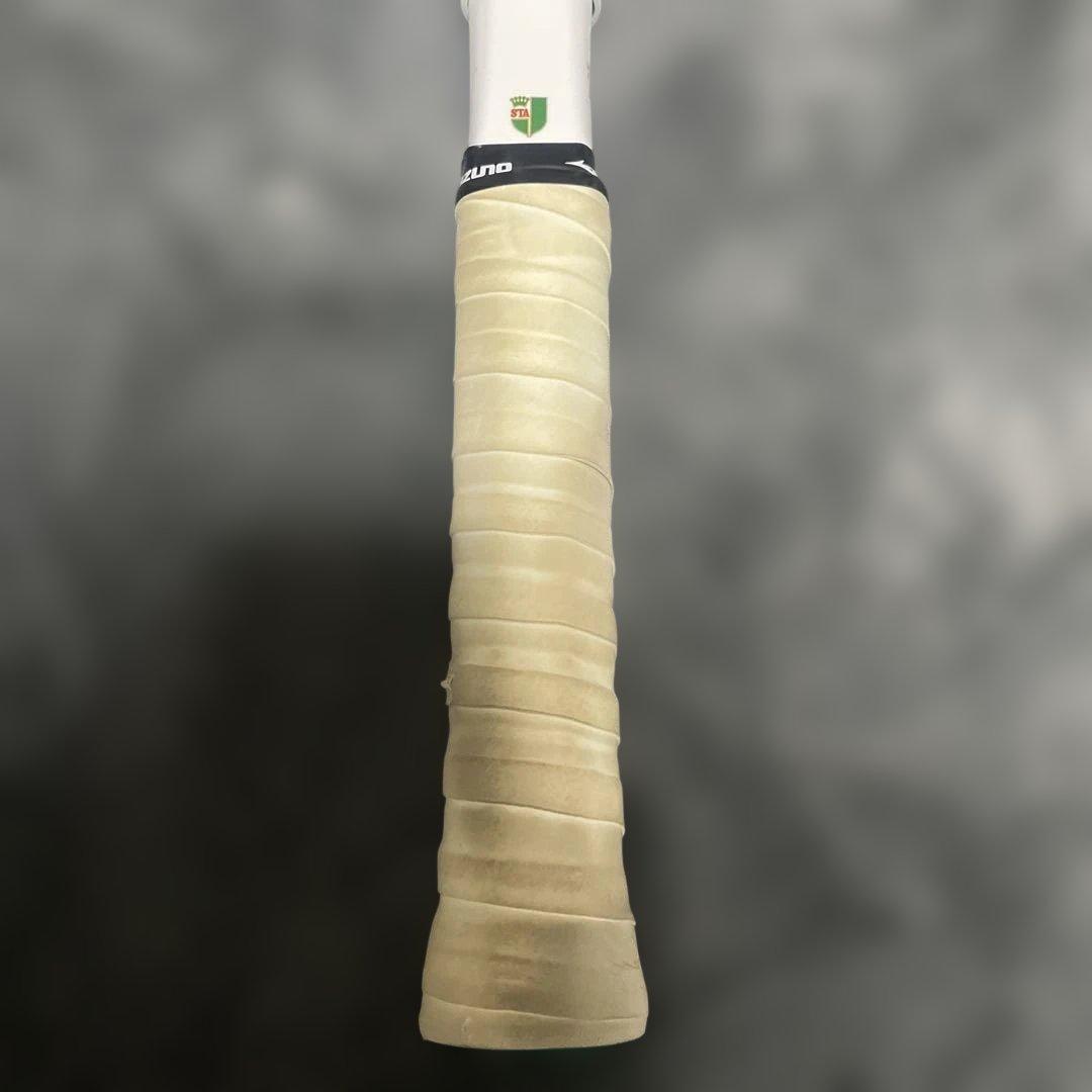 翔YONEX テニスラケット ホワイト/レッド