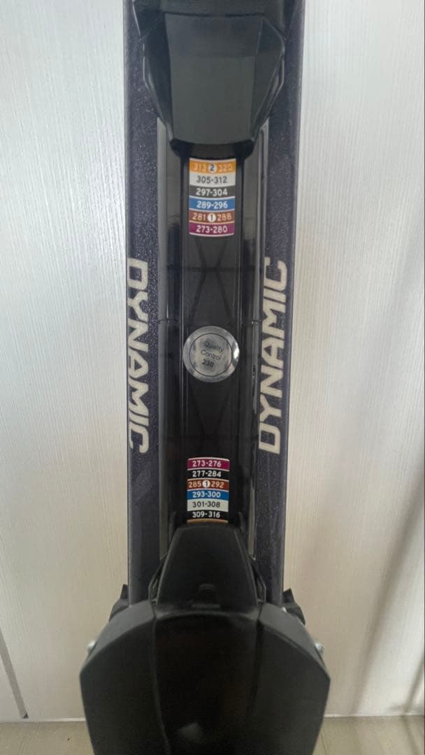 ダイナミック スキー 板 ストック ビンディング