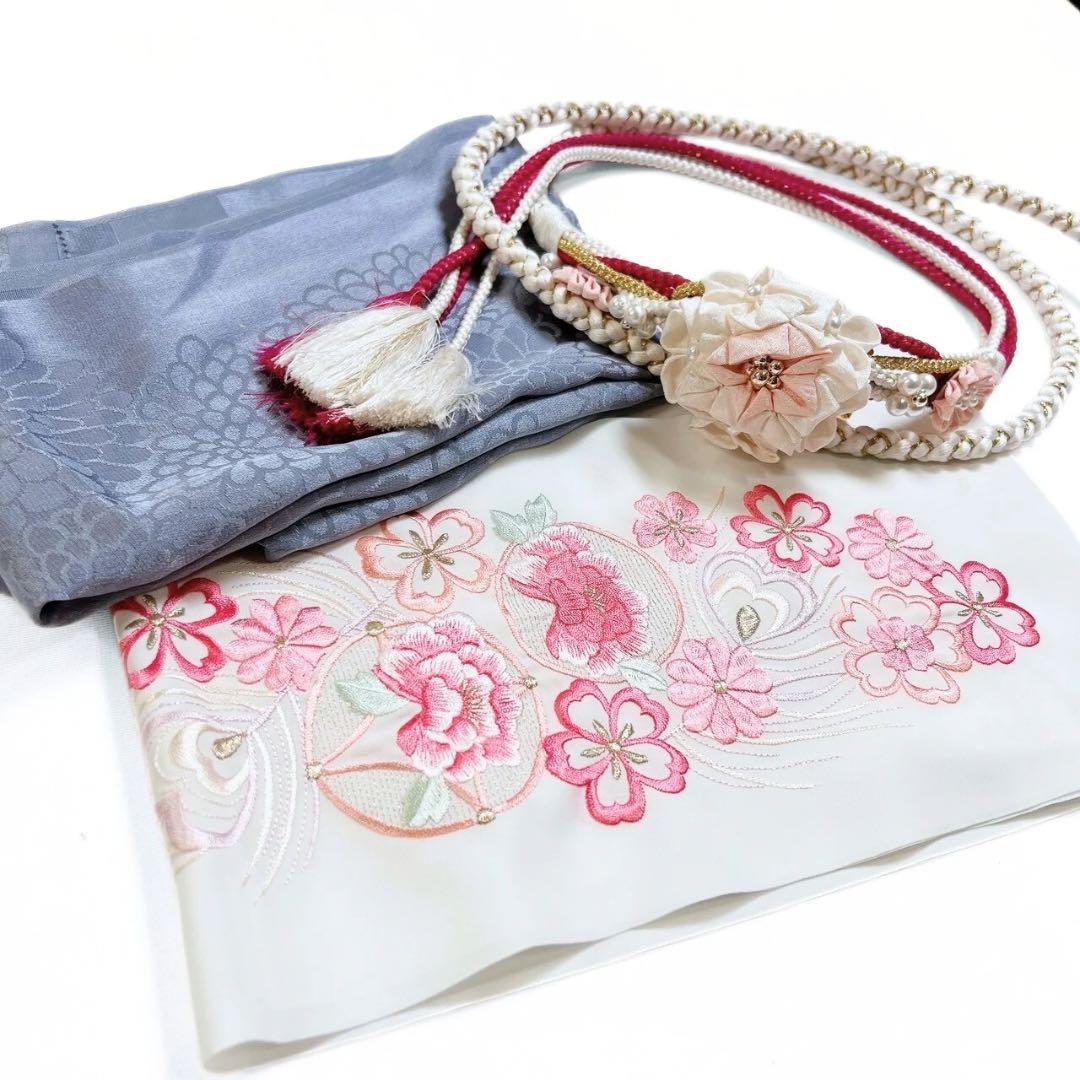 振袖６点セット　銀通し　金駒刺繍　金彩　晴れの日　成人式　着物　064w p