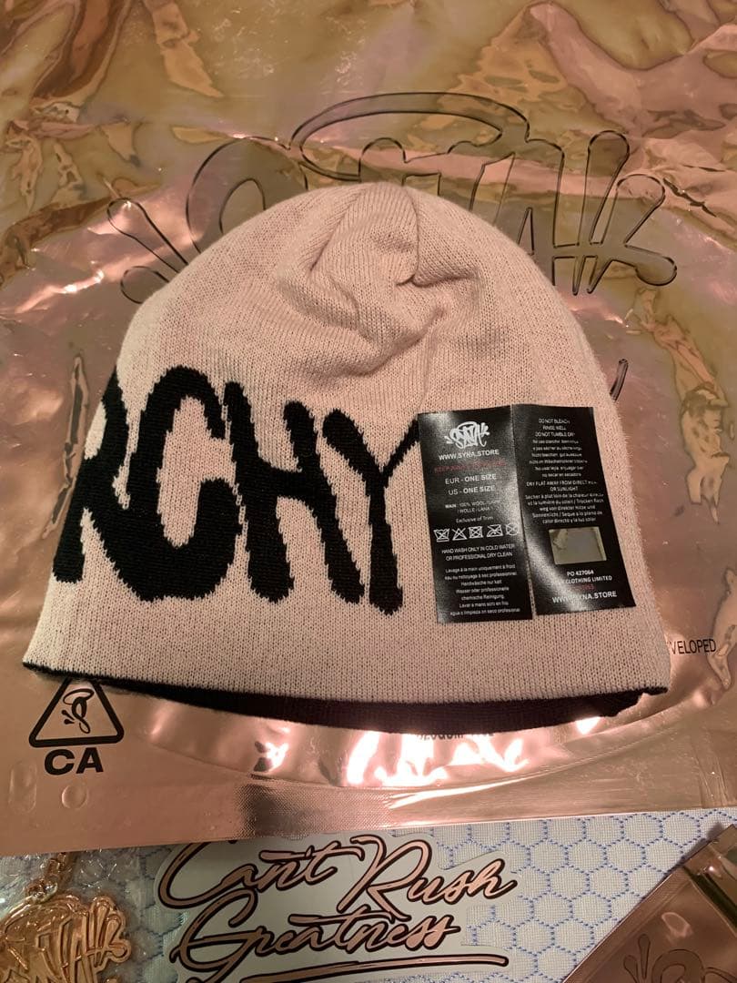 付属品シナワールド☆ブランドロゴビーニー ニット帽海外限定