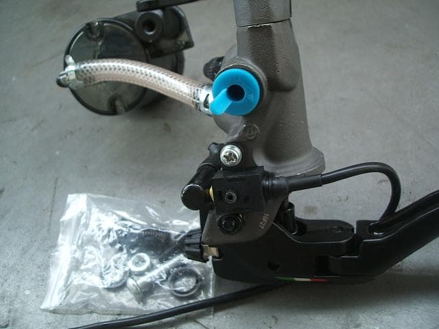 ブレンボRCSに似ている　ブレーキマスター　ラジアル　　19