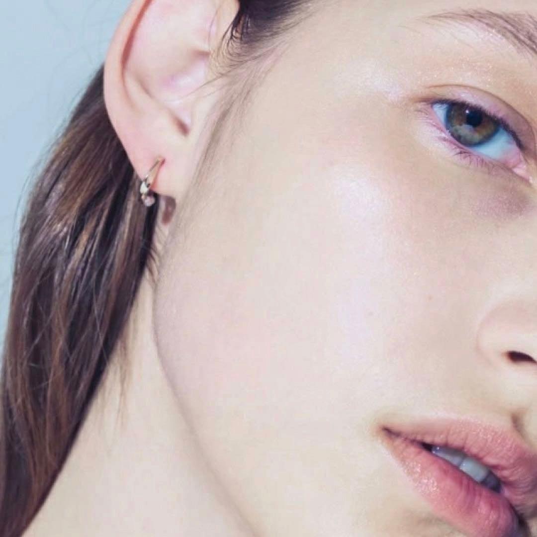 ete パール ツイスト フープ ピアス