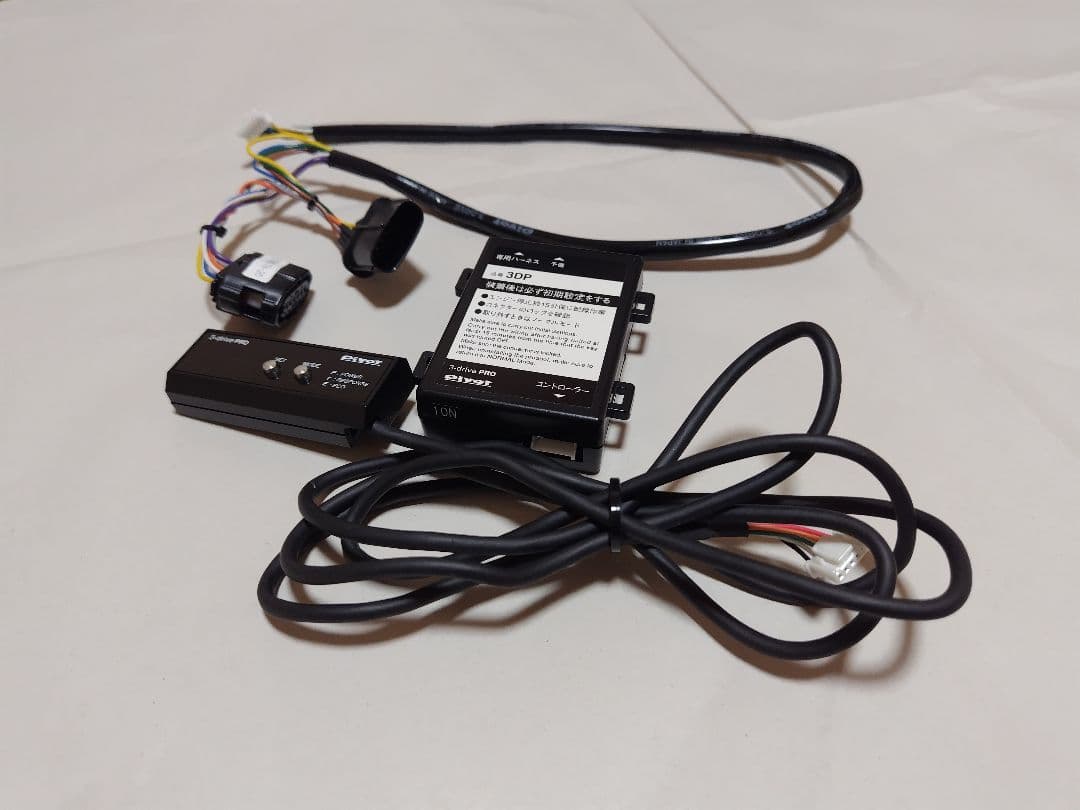 pivotスロットルコントローラー 3-drive PRO JB74ハーネス