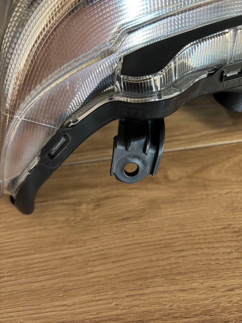 S321ハイゼット　LEDヘッドライト左です