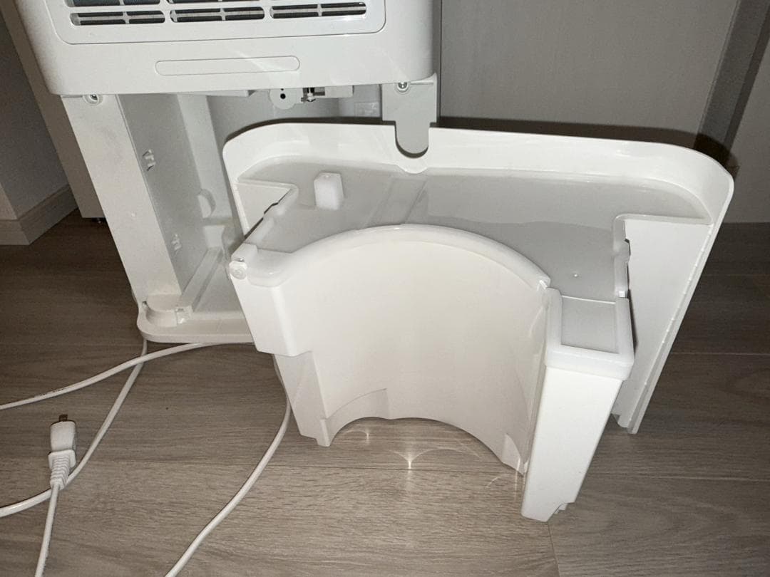 アイリスオーヤマ 除湿機 KJC-H140 衣類乾燥 16～33畳