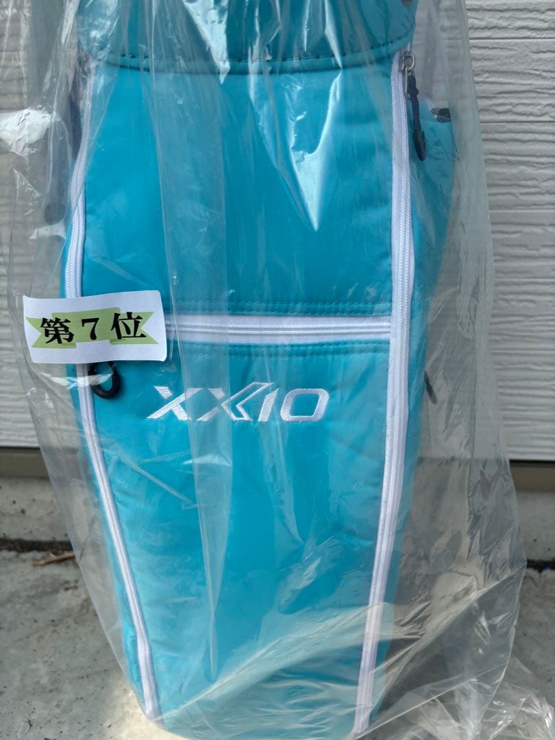 新品未使用XXIO GGC-X150W キャディバッグ　ライトブルー