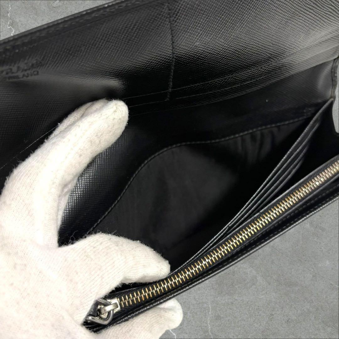 美品✨PRADA プラダ 長財布 二つ折り財布 サフィアーノ ブラック 三角