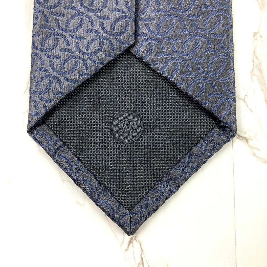 Ohsan　未使用級　シャネル　ネクタイ　ロゴ　ココマーク総柄　ソリッド