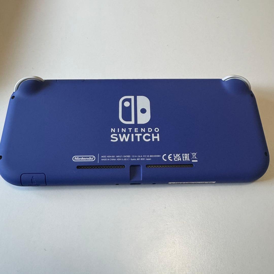 Nintendo Switch Lite 収納ケース付き(箱無し)