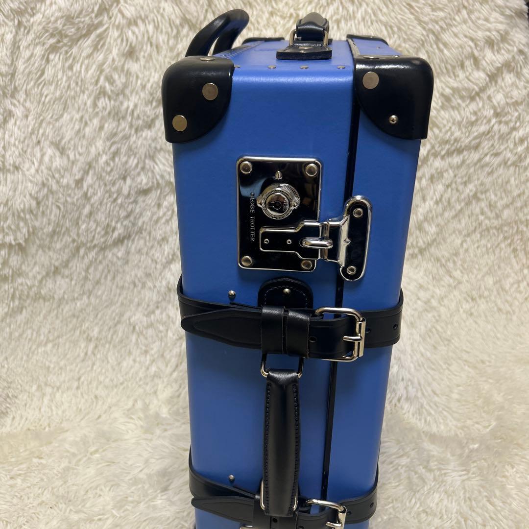 【美品】GLOBE TROTTER スーツケース ロイヤルブルー　二輪