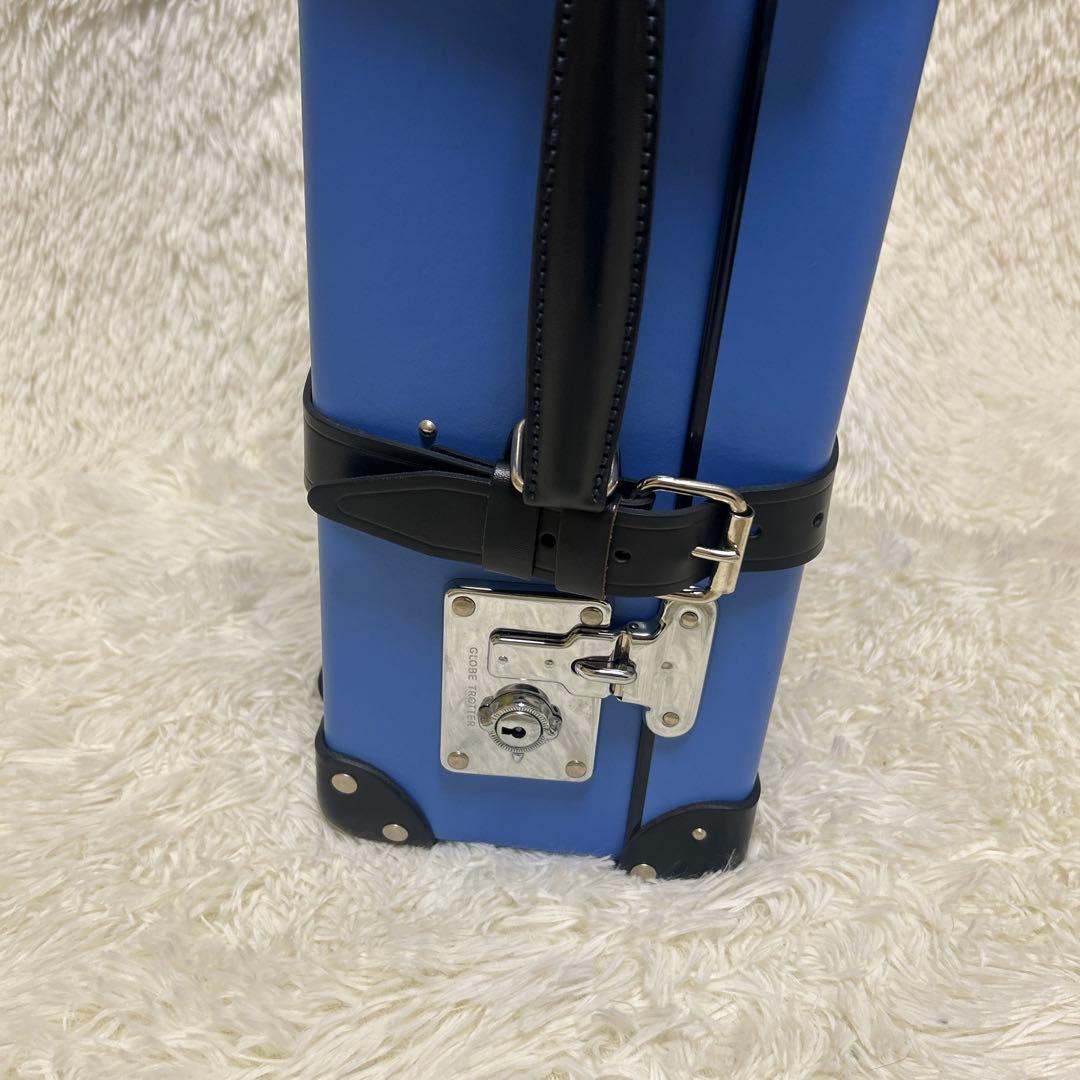 【美品】GLOBE TROTTER スーツケース ロイヤルブルー　二輪