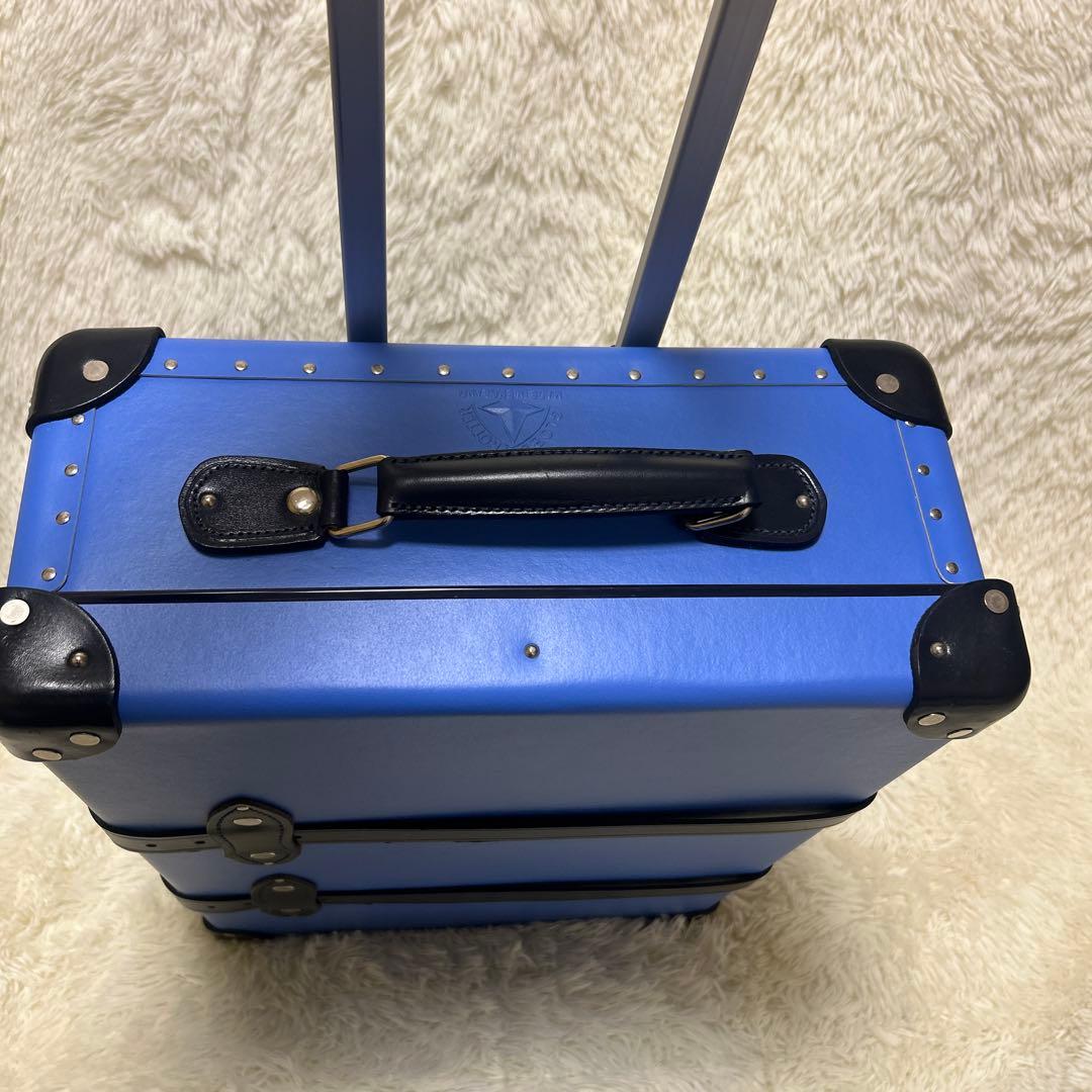 【美品】GLOBE TROTTER スーツケース ロイヤルブルー　二輪
