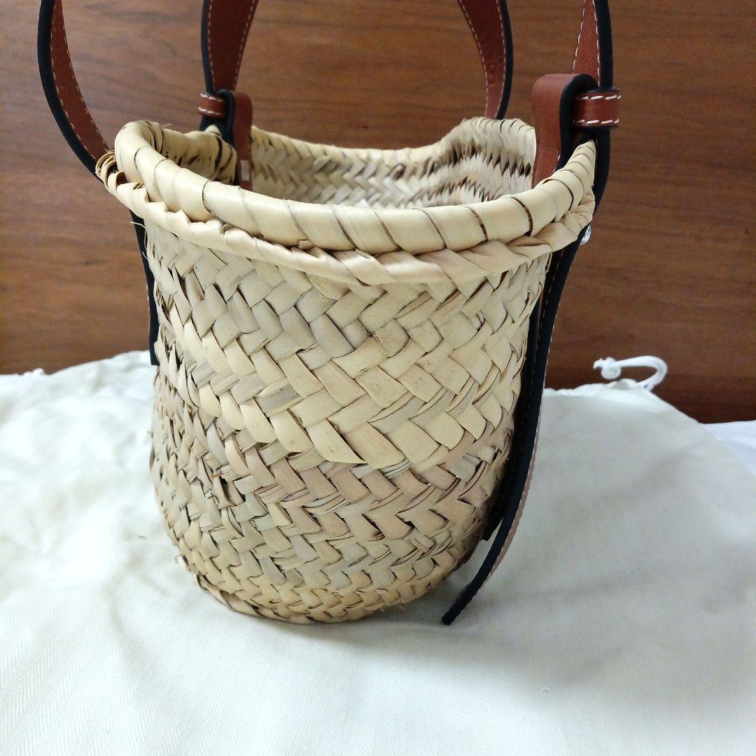 新品未使用 LOEWE ロエベ SMALL バスケットバッグ（新宿伊勢丹購入）