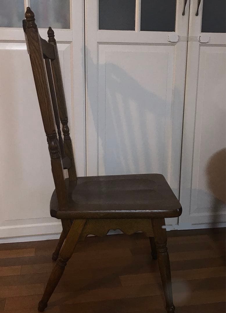 アンティーク　ダイニングチェア　クラシック　レトロ