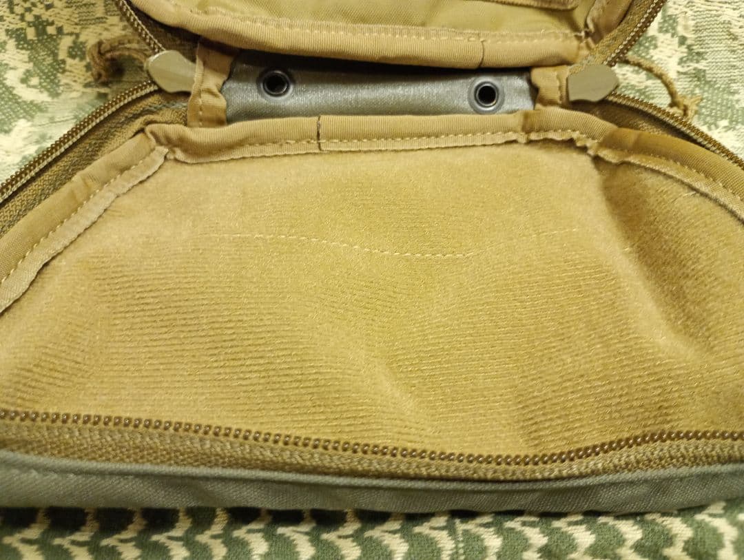 個人装備 shaw concepts raid pouch V3