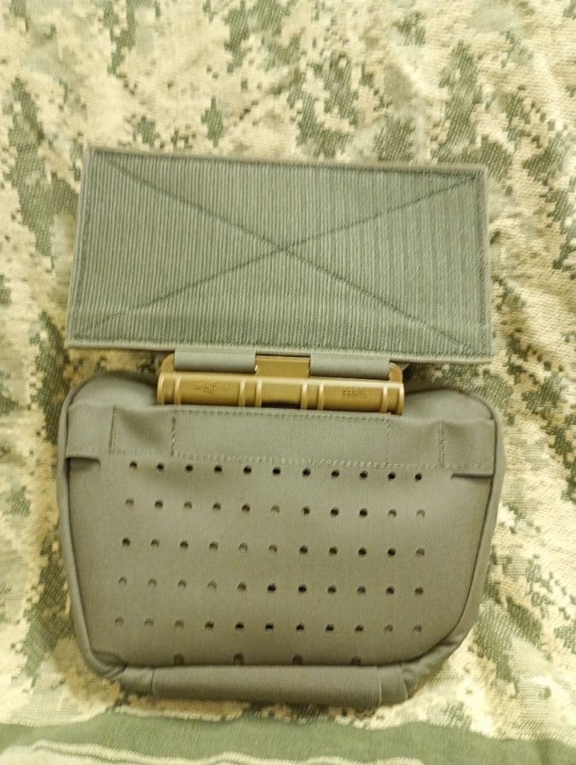 個人装備 shaw concepts raid pouch V3