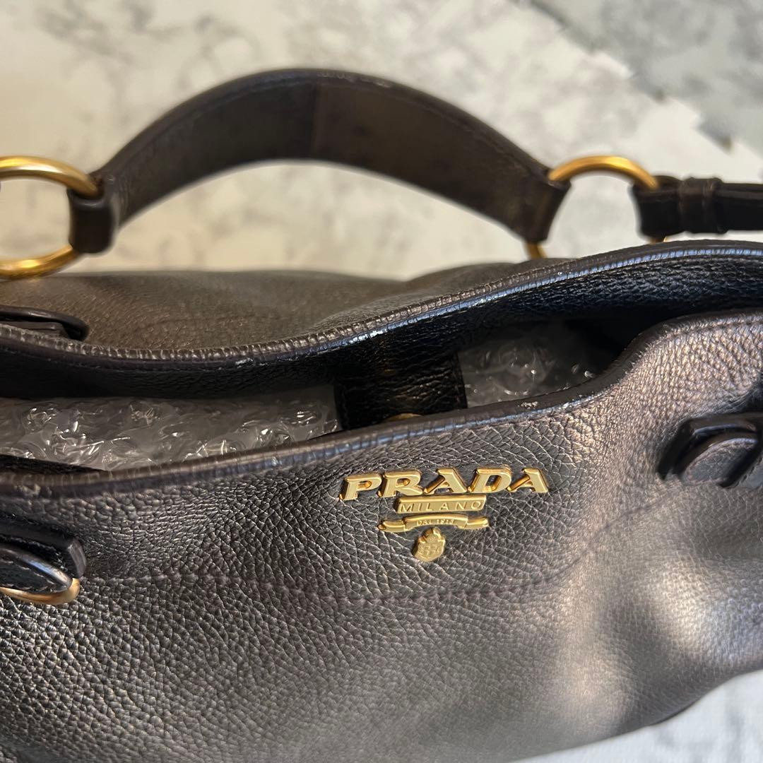 PRADA プラダ ヴィッテロダイノ レザー ワンショルダーバッグ ポーチ付き