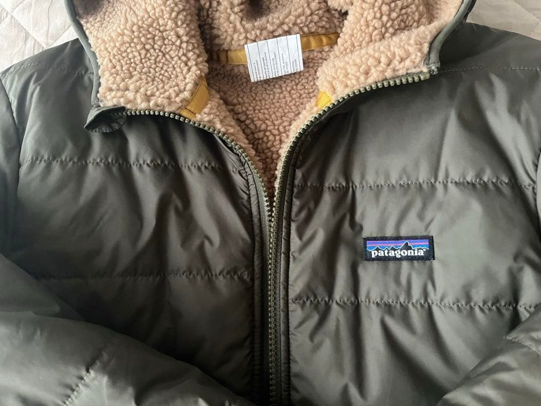 美品　パタゴニア リバーシブル レディ フレディ フーディ XXL