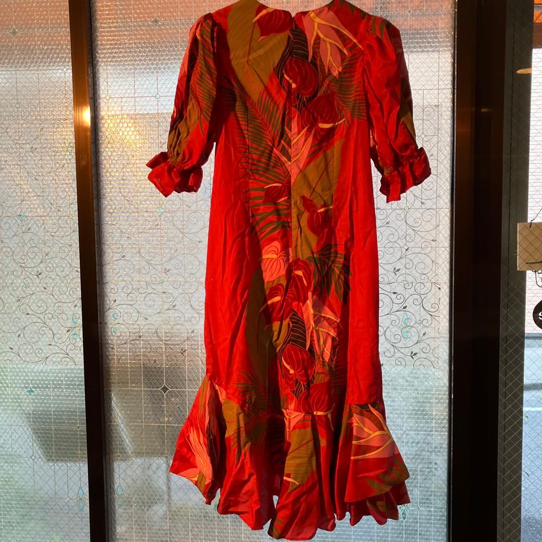 ハワイアンドレス