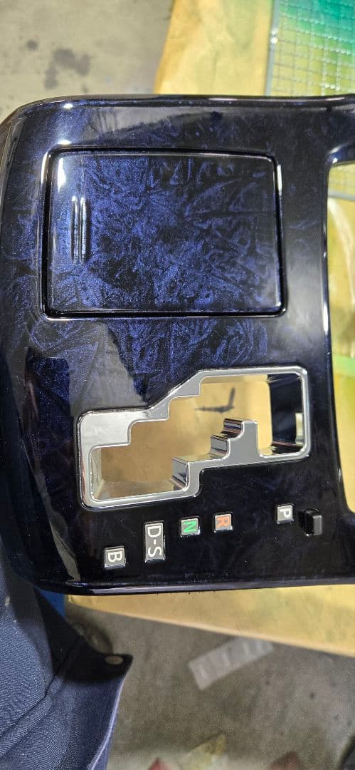 蕾＆姫パパ之助様　20系アルファードハイブリッドパネルキャンディーラップ黒