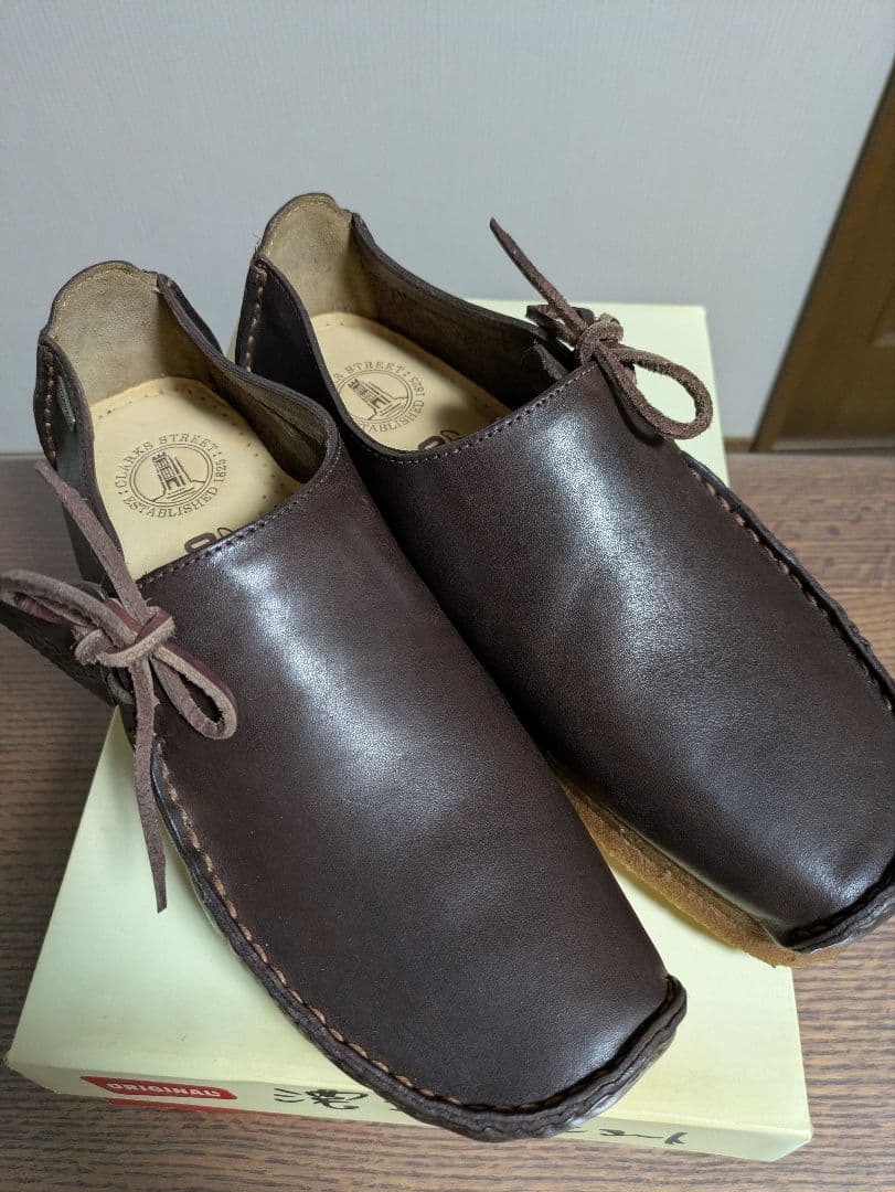 新品クラークス　希少　ダークブラウン モカシンシューズ