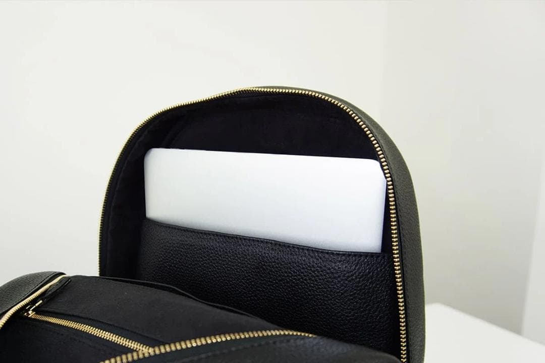 HushTug ハッシュタグ モンゴルレザー リュック ブラック 黒 廃盤品