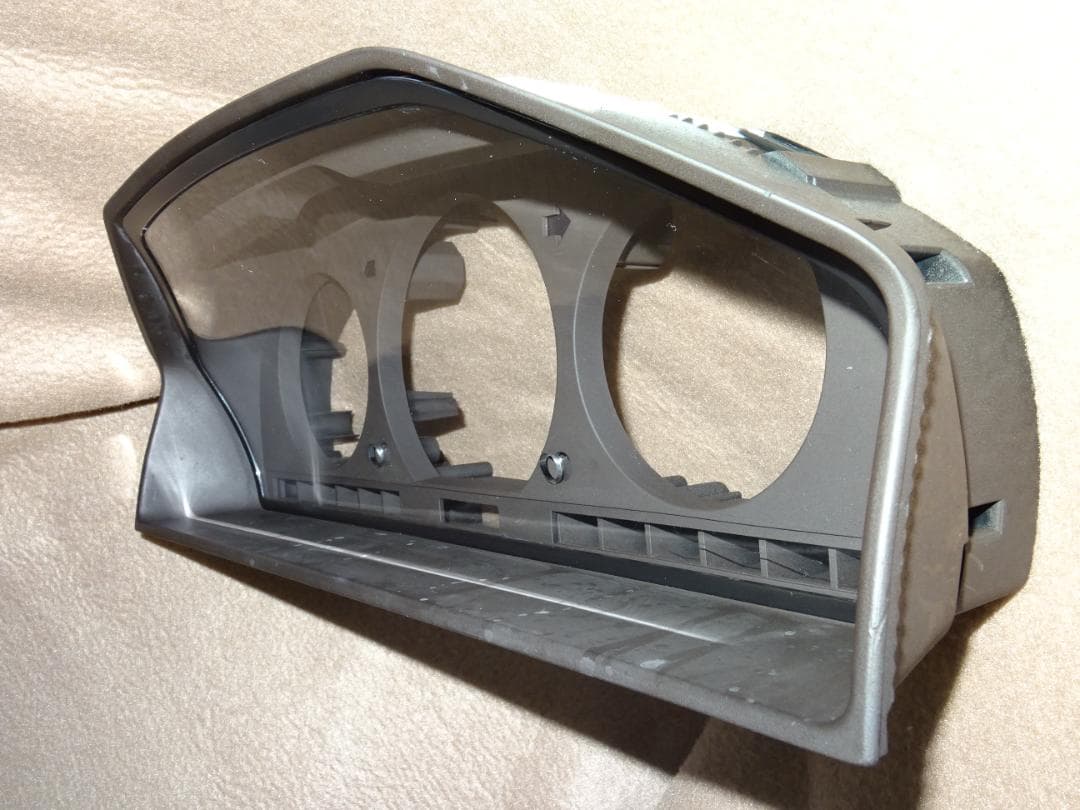 メルセデスベンツ W124 純正メータークラスター