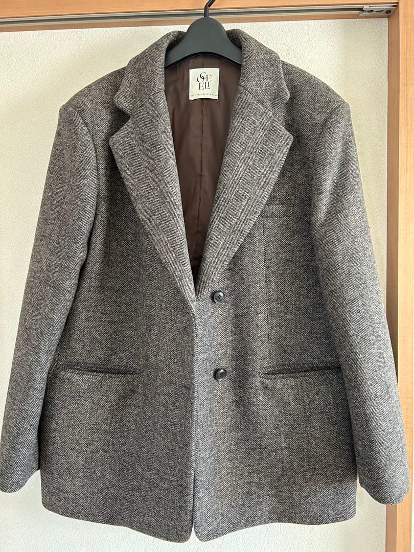 人気完売 COELIE collab オーバーショルダーテーラードジャケット