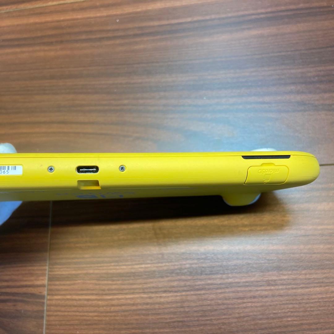 ニンテンドー Switch Lite 本体 イエロー ほぼ新品 5732