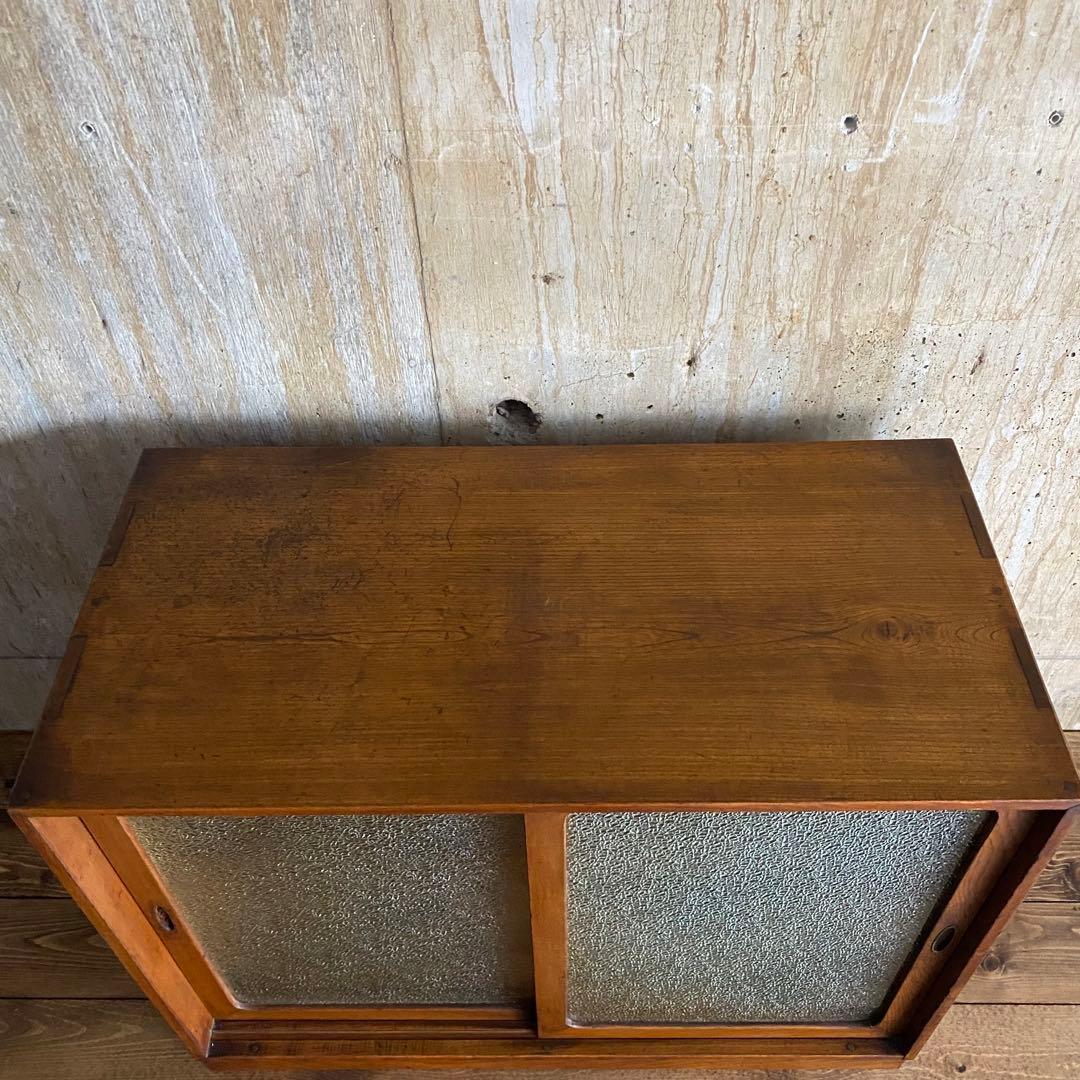 古家具 ヴィンテージ　ダイヤガラス　引戸棚　ミニキャビネット　無垢材　杉無垢