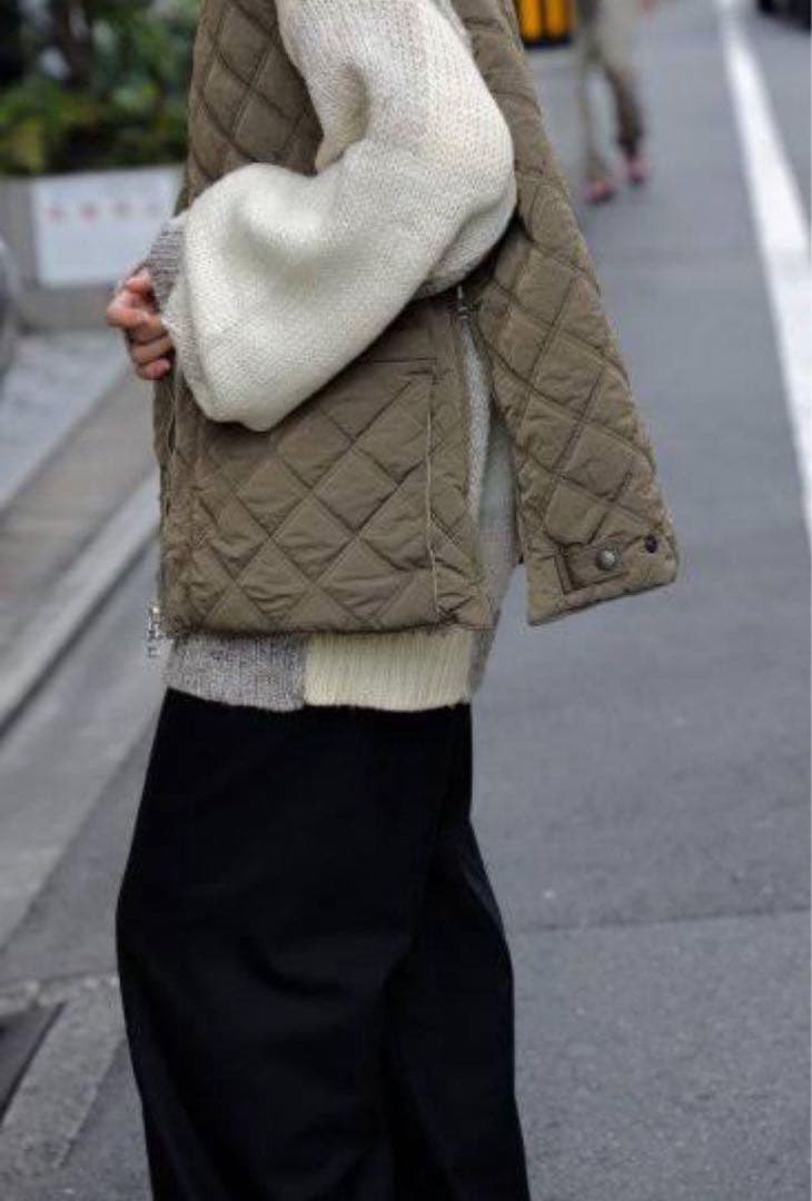 ジャケット・アウター YOKE 23AW QUILTING PADDED VEST